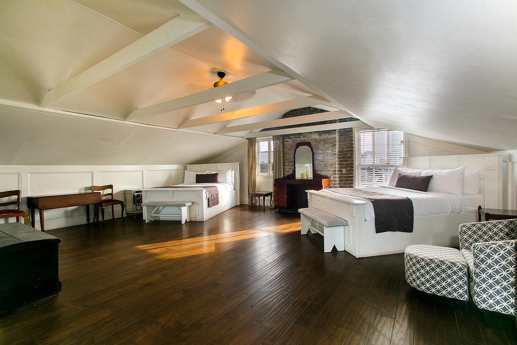 Lafitte Hotel&bar Hotel