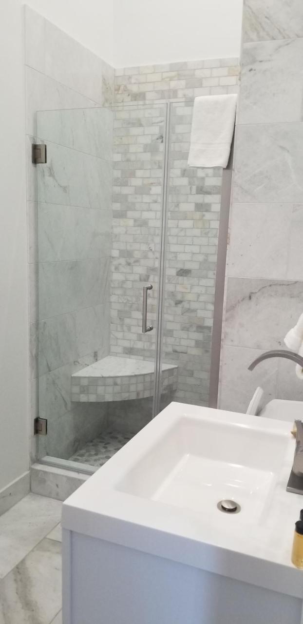 Lafitte Hotel&bar Hotel